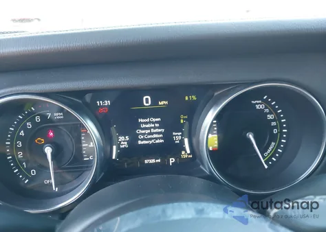 2021 Jeep Wrangler 4Xe Unlimited Sahara 4X4 z USA, uszkodzony, nr VIN 1C4JJXP66MW724069